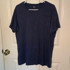 gap tee